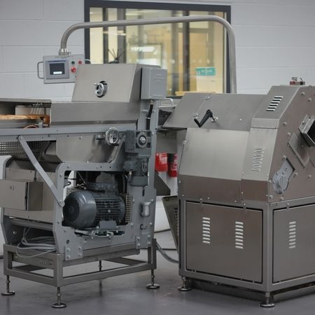 Dowson crouton machine